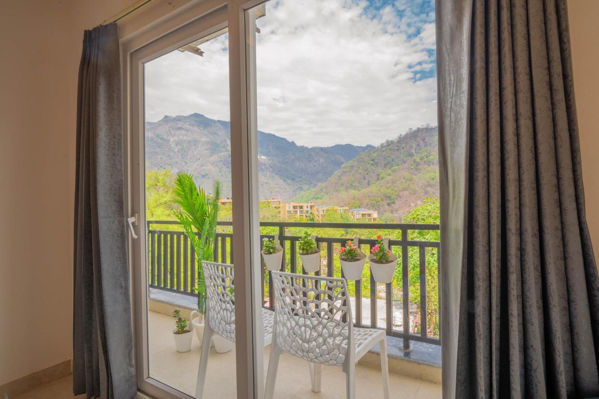 Perfectstayz Alpine Near Laxman Jhula Rishikesh Bagian luar foto