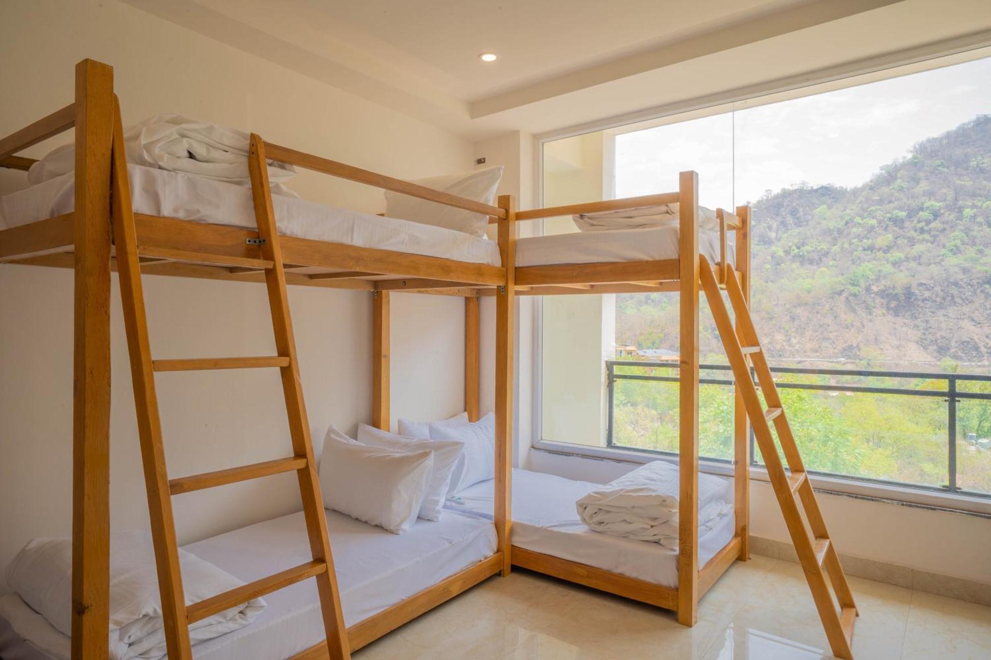 Perfectstayz Alpine Near Laxman Jhula Rishikesh Bagian luar foto