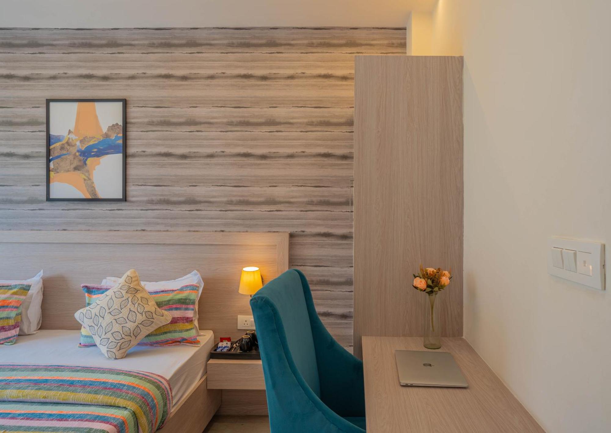 Perfectstayz Alpine Near Laxman Jhula Rishikesh Bagian luar foto