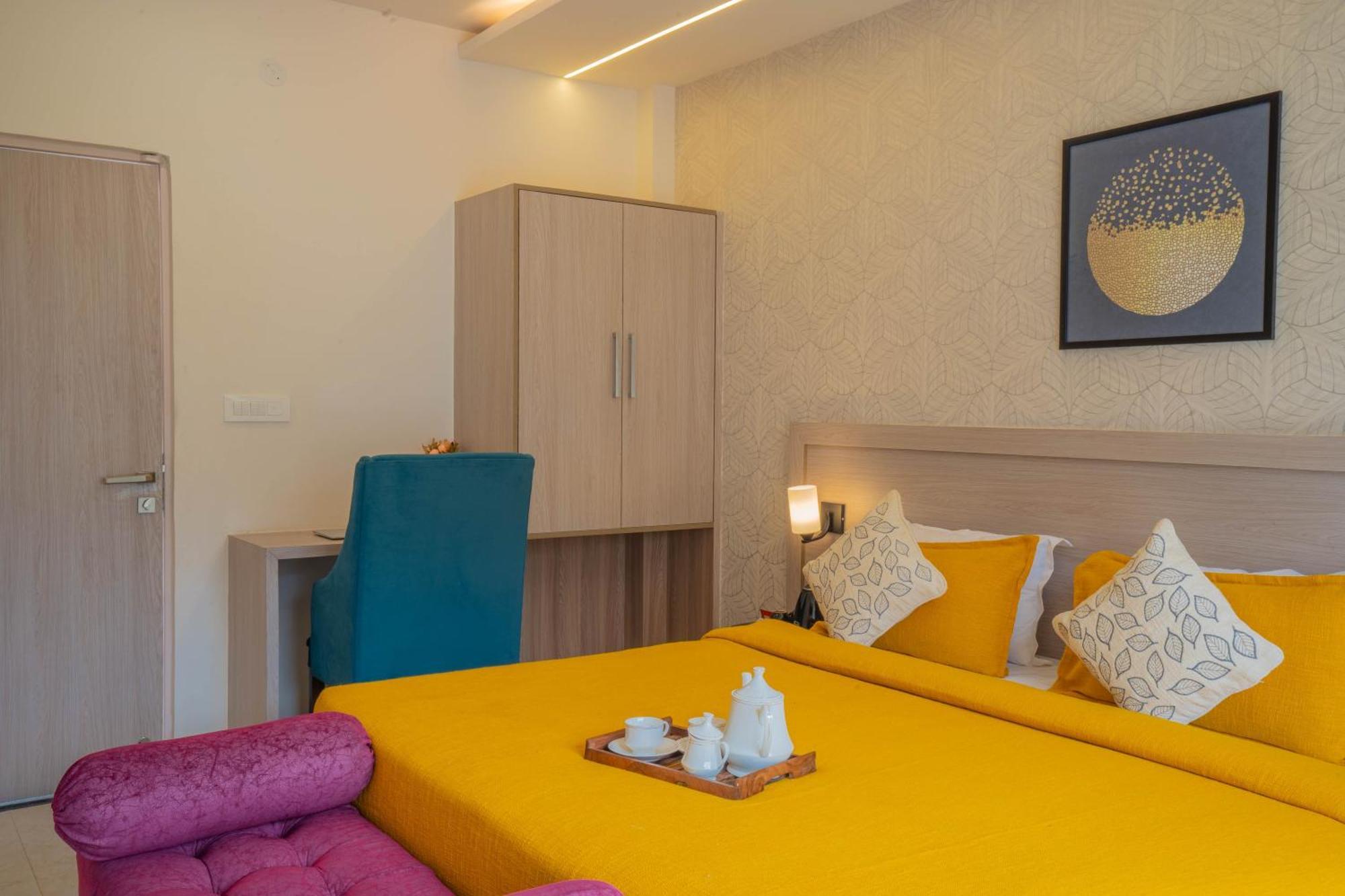 Perfectstayz Alpine Near Laxman Jhula Rishikesh Bagian luar foto