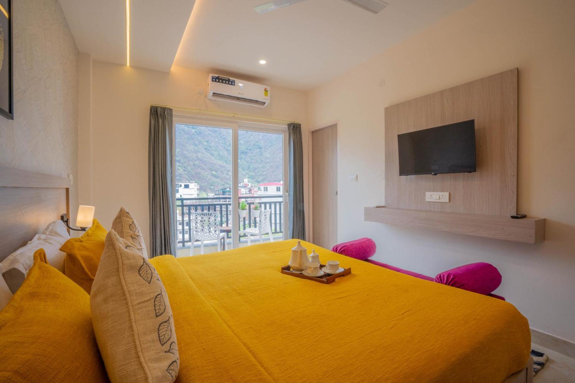 Perfectstayz Alpine Near Laxman Jhula Rishikesh Bagian luar foto