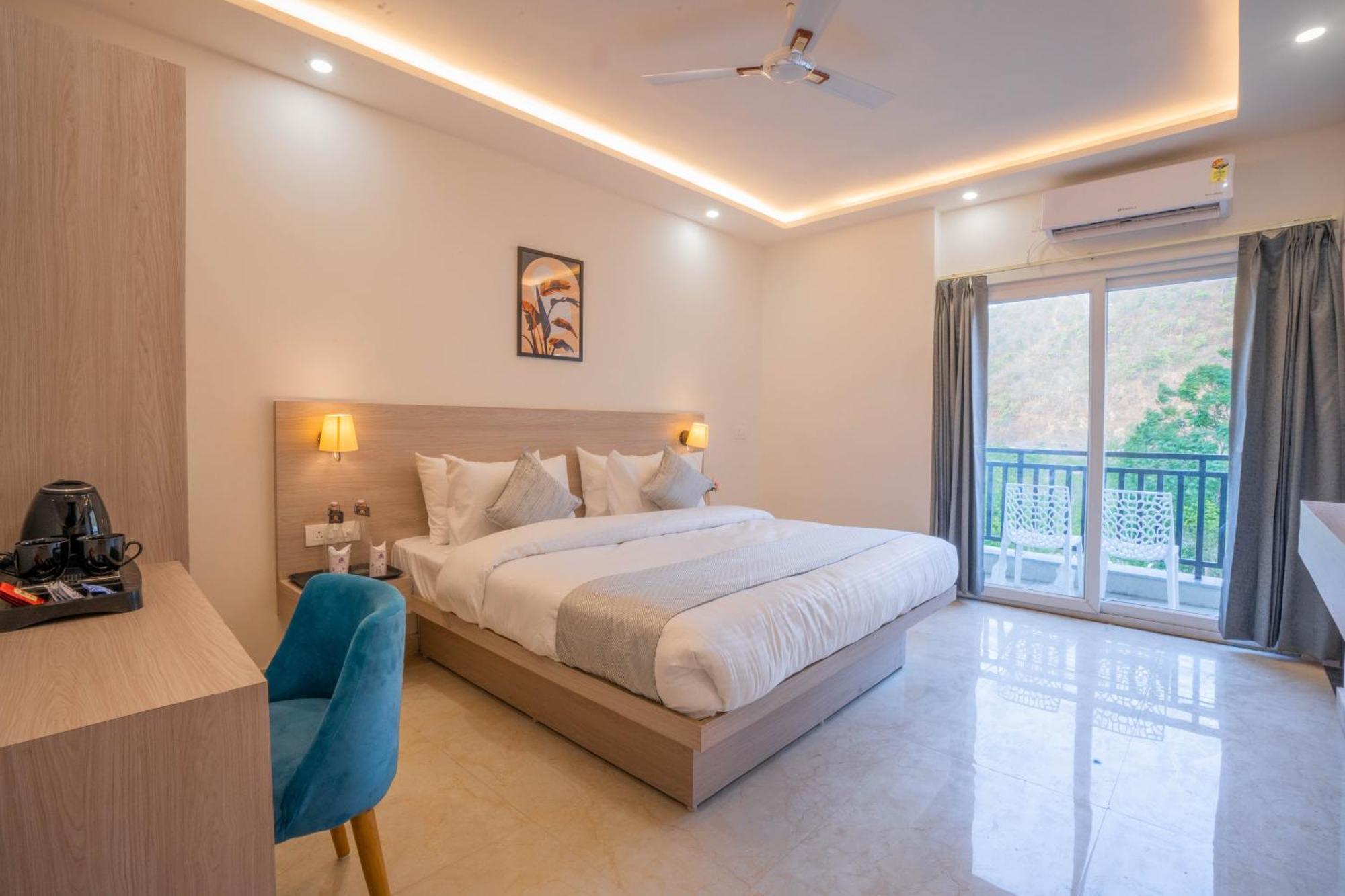Perfectstayz Alpine Near Laxman Jhula Rishikesh Bagian luar foto