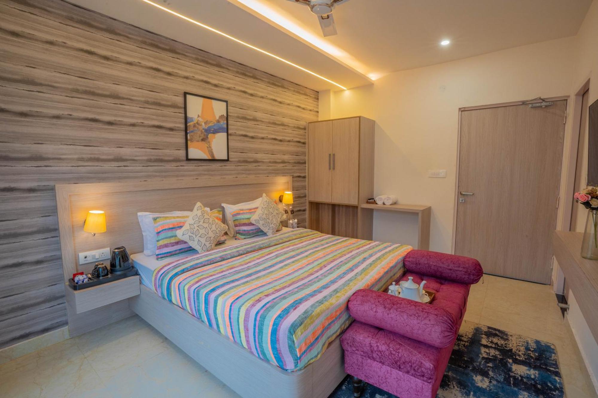 Perfectstayz Alpine Near Laxman Jhula Rishikesh Bagian luar foto