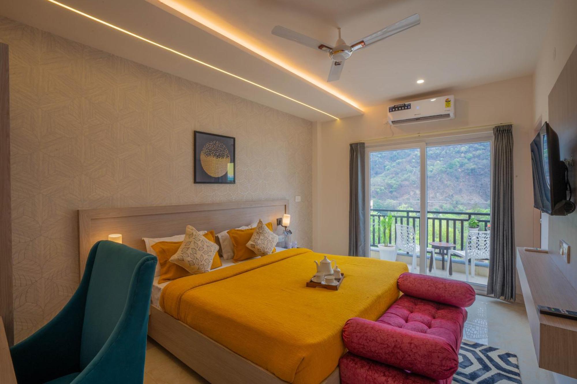 Perfectstayz Alpine Near Laxman Jhula Rishikesh Bagian luar foto